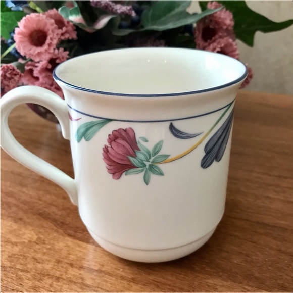 Lenox Poppies on Blue Mug - Picture 2 of 6